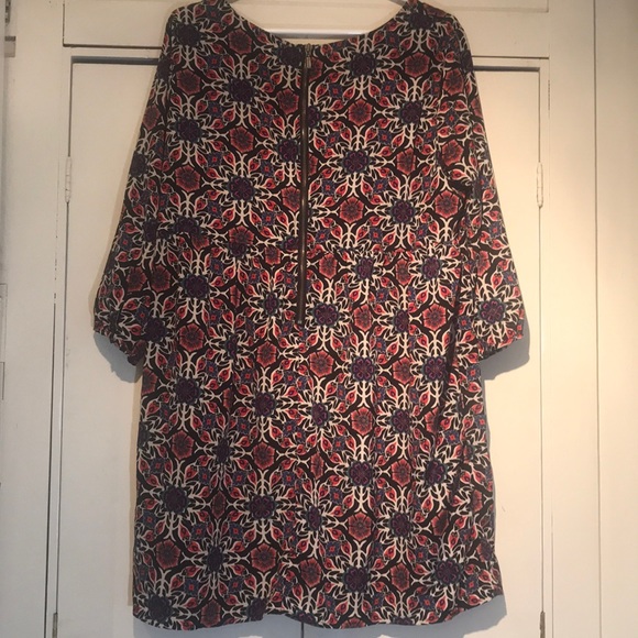“OLD NAVY” Patterned Long Sleeved Dress . - Picture 9 of 13